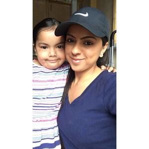 Meet your Posher, Elizabeth